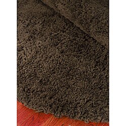 Hand-woven Shaggy Chocolate Rug (4' Round)