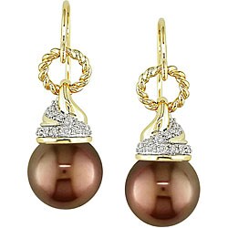 14k Gold Brown FW Pearl and 1/6ct TDW Diamond Earrings (7-8 mm)