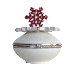 Villeroy and Boch Snowflake Top Holiday Treat Box