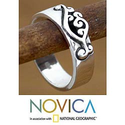 Sterling Silver 'Serenade' Men's Band Ring (Indonesia)