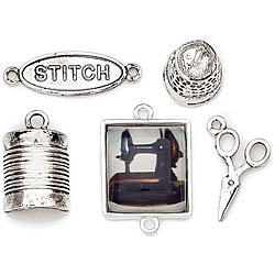 Blue Moon Tokens 'Antique Silver Sewing' Metal Charms (Pack of 5)