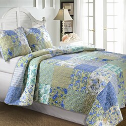 Vintage Jade Quilt Set