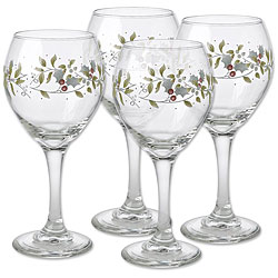 Pfaltzgraff Winterberry Wine Glasses (Set of 4)