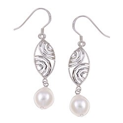 Sterling Silver White Freshwater Pearl Earrings (9-9.5mm)