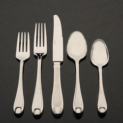 Oneida Satin Garnet 65-Piece Flatware Set