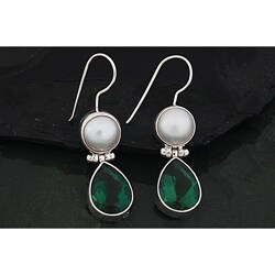 Silver Mabe Pearl and Green Quartz Bali Earrings (10mm) (Indonesia)