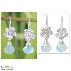 Sterling Silver Handcrafted 'Sky Bloom' Chalcedony Earrings (Thailand)