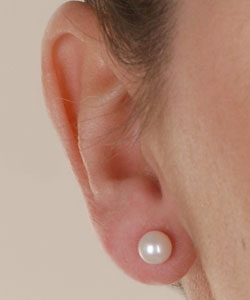 14k Gold Akoya Cultured Pearl  Earrings (5.5-6 mm)