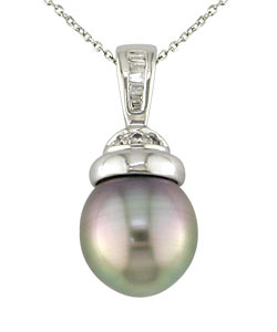 Cultured Tahitian Pearl 1/10ct Diamond Pendant