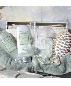 Spa Essential Gift Basket
