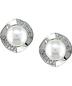 14k Gold 1/10ct TDW Diamond FW Pearl Earrings (Case of 3)
