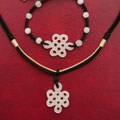 Love Knot Jade Necklace and Bracelet Set (China)