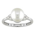 14k Cultured Akoya Pearl and 1/8ct TDW Diamond Ring (H-J/ I1-I2)