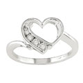 14k White Gold 1/6ct TDW Diamond Heart Journey Ring (H-I-J/ I1-I2)