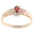 10k/14k Black Hills Gold Garnet Ring