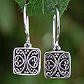 'Lilies' Earrings (Indonesia)