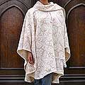 'Snow Flowers' Reversible Alpaca Wool Ruana Cloak (Peru)