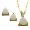 10k Gold Trillion Opal Pendant and Earrings Set