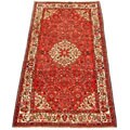 Persian Hamadan Hand-knotted Red/ Ivory Rug (5' x 10'1)