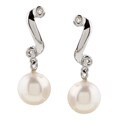 14k White Gold Pearl and Diamond 'S' Bar Earrings (6.5 mm)