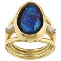 18k Gold Black Opal and 1/6ct TDW Diamond Ring (J, VS2)