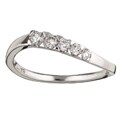 10k Gold 1/4ct TDW Diamond Anniversary Band (H-I, I2-I3)