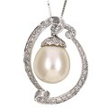 18k Gold South Sea Pearl and 2/5ct TDW Diamond Necklace (10.5)