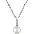 18k Gold 1/4ct TDW Diamond and Pearl Necklace (GH, SI) (11 mm)