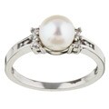 10k White Gold Freshwater Pearl and Diamond Ring (7 mm)