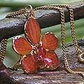 Goldplated Natural Orchid 'Orchid Star' Necklace (Thailand)