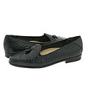 Trotters Lindsay Black Veg Leather