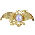 18k Gold South Sea Pearl 1/5ct TDW Diamond Brooch (13-13.5 mm)