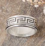 Sterling Silver Antique Greek Key Pattern Spinner Band (Mexico)