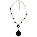 Sterling Silver Onyx and Freshwater Pearl Necklace (7-8 mm)