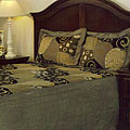 Calypso Bedspread Set