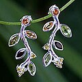 'Blossoming Leaf' Peridot Sapphire Flower Earrings (Thailand)