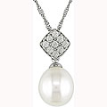 14k Gold Pearl and 1/6ct TDW Diamond Necklace (7-8 mm)