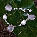 Silver/ Pearl/ Rose Quartz 'Quiet Sigh' Bracelet (Thailand)