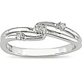 10K White Gold Diamond Ring