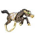 18k Gold 3 1/5ct TDW Brown Diamond Horse Ring (SI2) (Size 7)