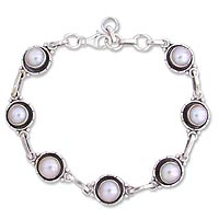 Sterling Silver 'Shining Moons' Pearl Link Bracelet (India)