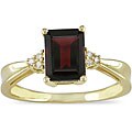 10k Yellow Gold Garnet and Diamond Ring
