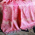 'Royal Rose' Wool Throw Blanket (India)