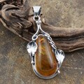 Sterling Silver Honey Amber Leaf Pendant (Poland)