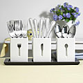 International Silver 22-piece Flatware Set (Service for 6)