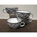 Set of 4 Black Tie Design 5-inch Latte/ Soup Mugs (Tunisia)
