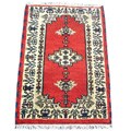 Indo Kazak Hand-knotted Red/ Ivory Rug (2' x 3')