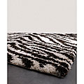 Hand-woven Creatura Rug (7'9 Round)