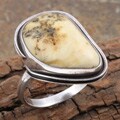 Sterling Silver Milky Amber Antiqued Ring (Size 11) (Poland)