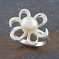 Sterling Silver 7-mm Freshwater Pearl 'Flower' Ring (Thailand)